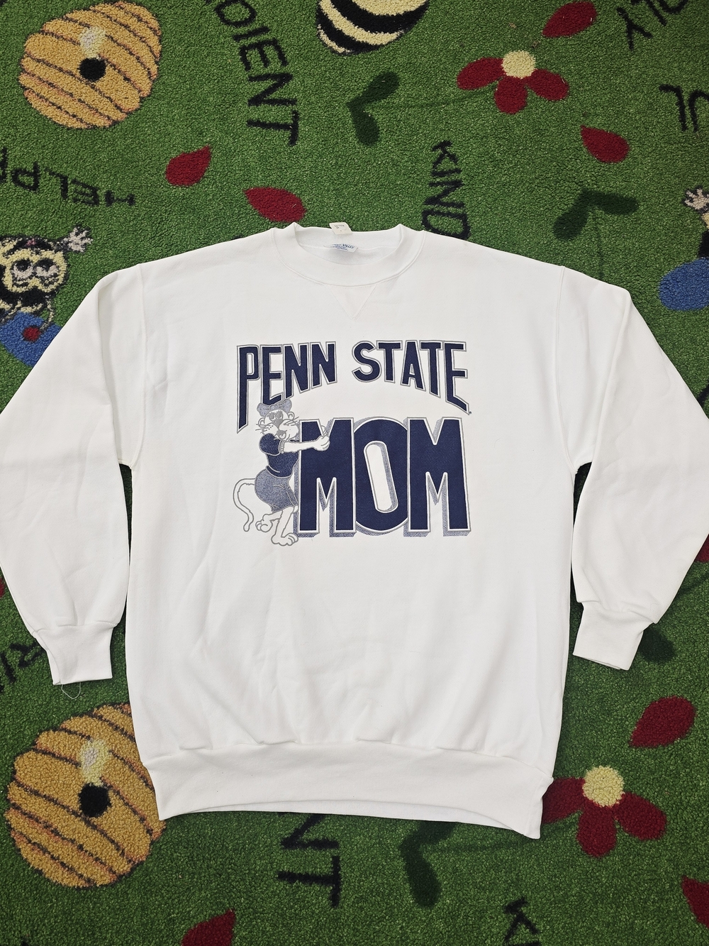 Vintage Happy Valley Penn State Mom White Crewneck Sweatshirt XL